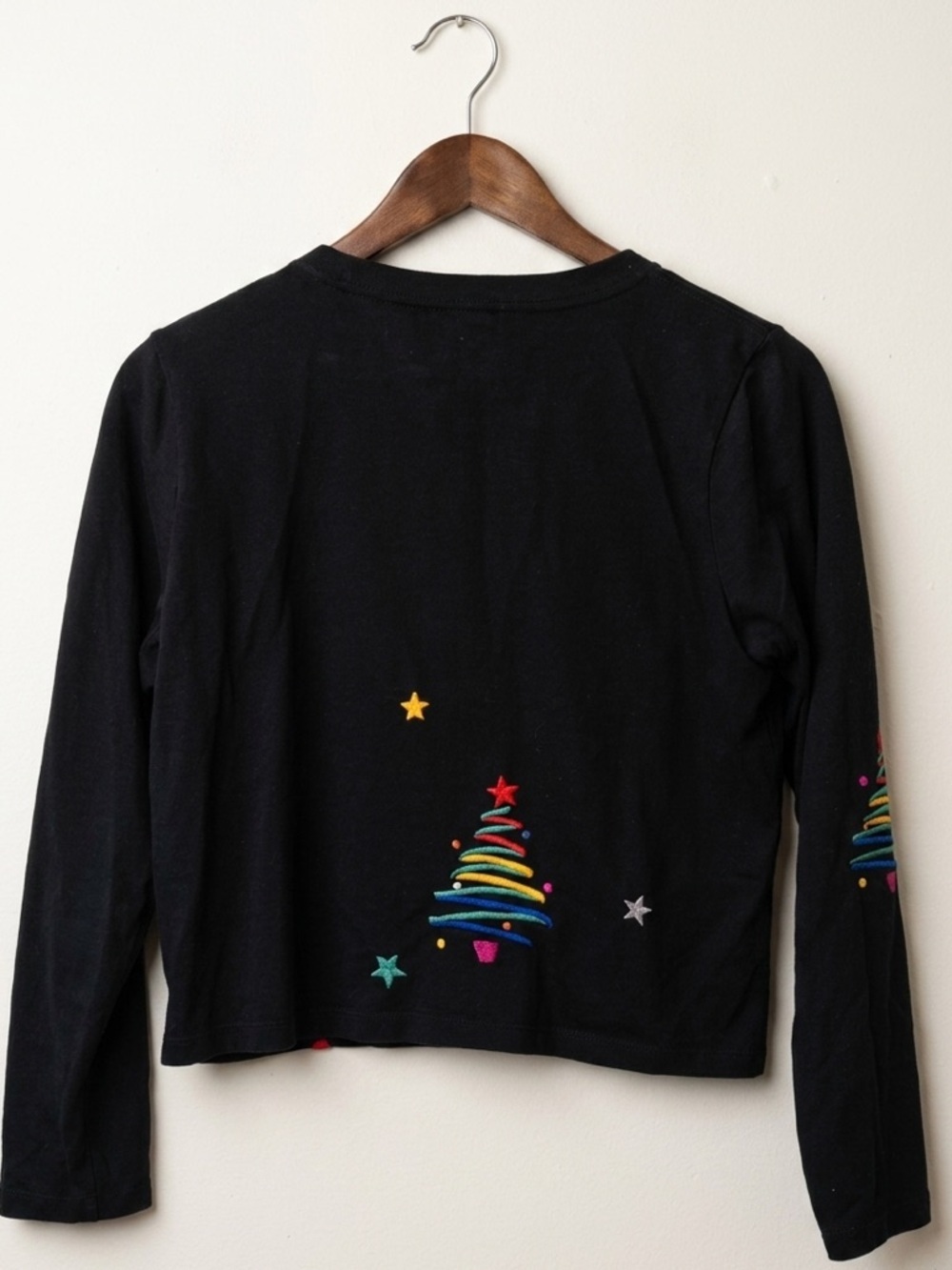 VTG Michael Simon Lite Black Cardigan Rainbow Ribbon Christmas Trees SIZE MEDIUM - Picture 2 of 3